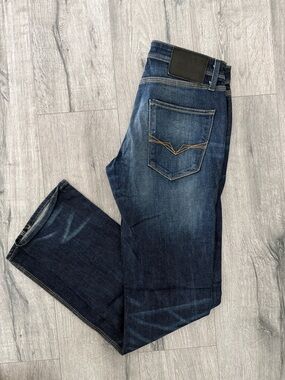 Guess Men’s Slim Jeans in Dark Blue Wash